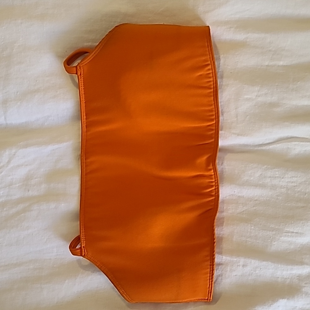Orange sports bra - Picture 15 of 17